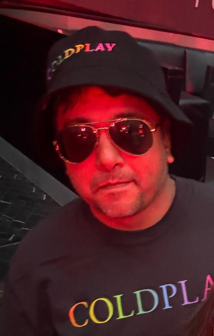 Neil T